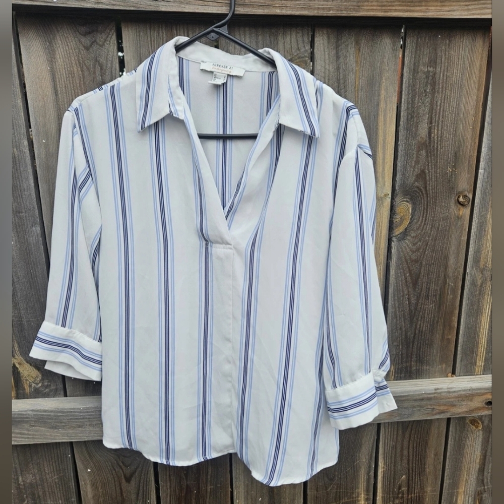 Forever 21 Women Striped blouse Small Collar V-neck Sheer Flowy fairycore ballet